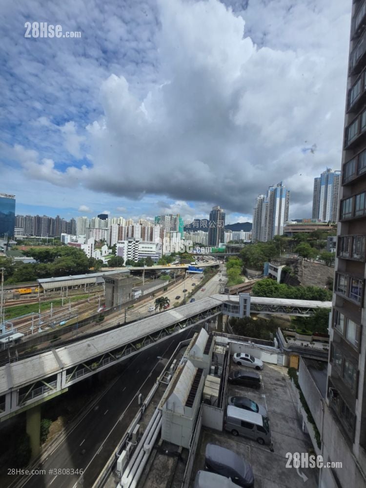 Tak Bo Garden Sell 1 Bedroom , 1 Bathroom 265 ft²