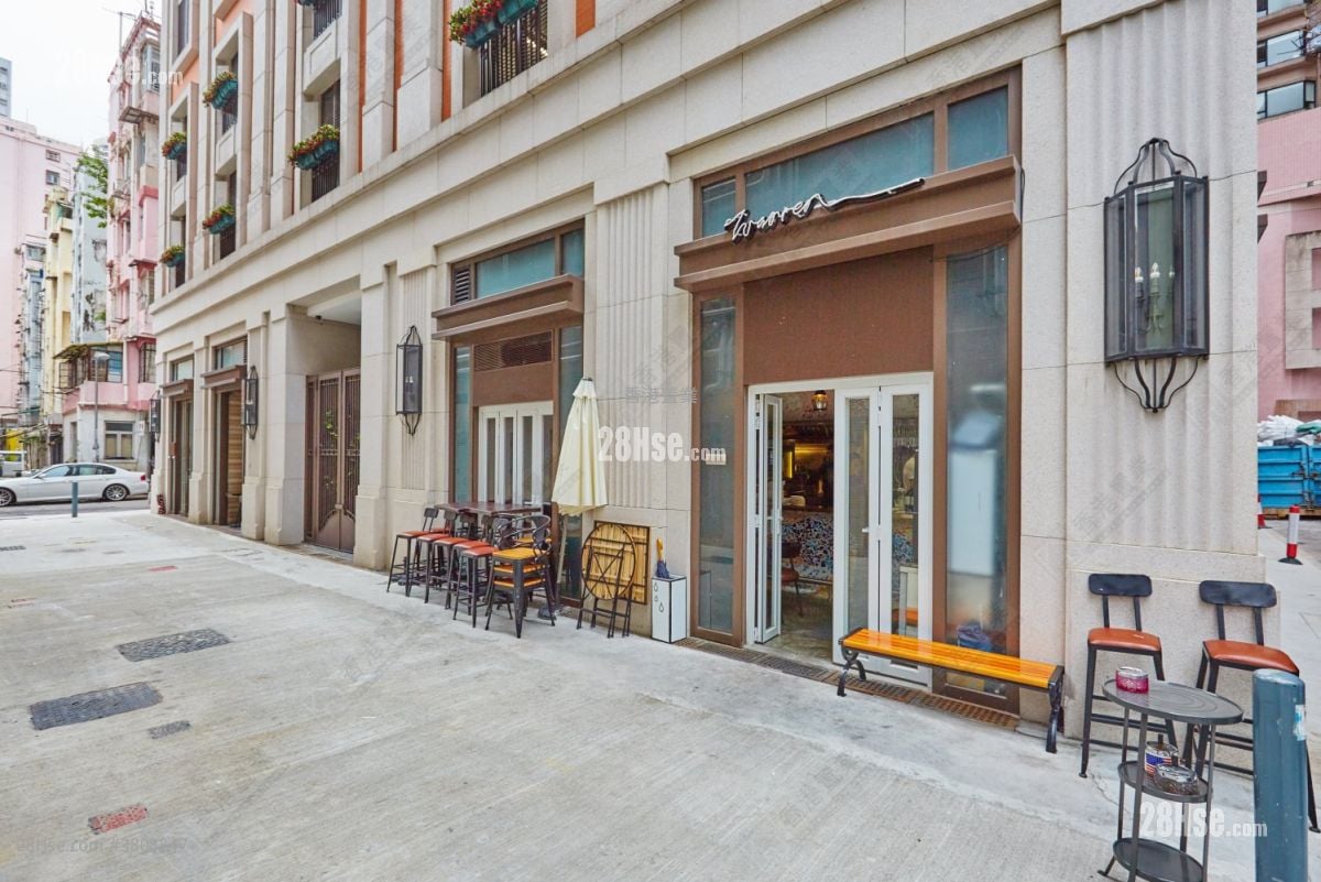 The Warren Sell 2 Bedrooms , 2 Bathrooms 612 ft²