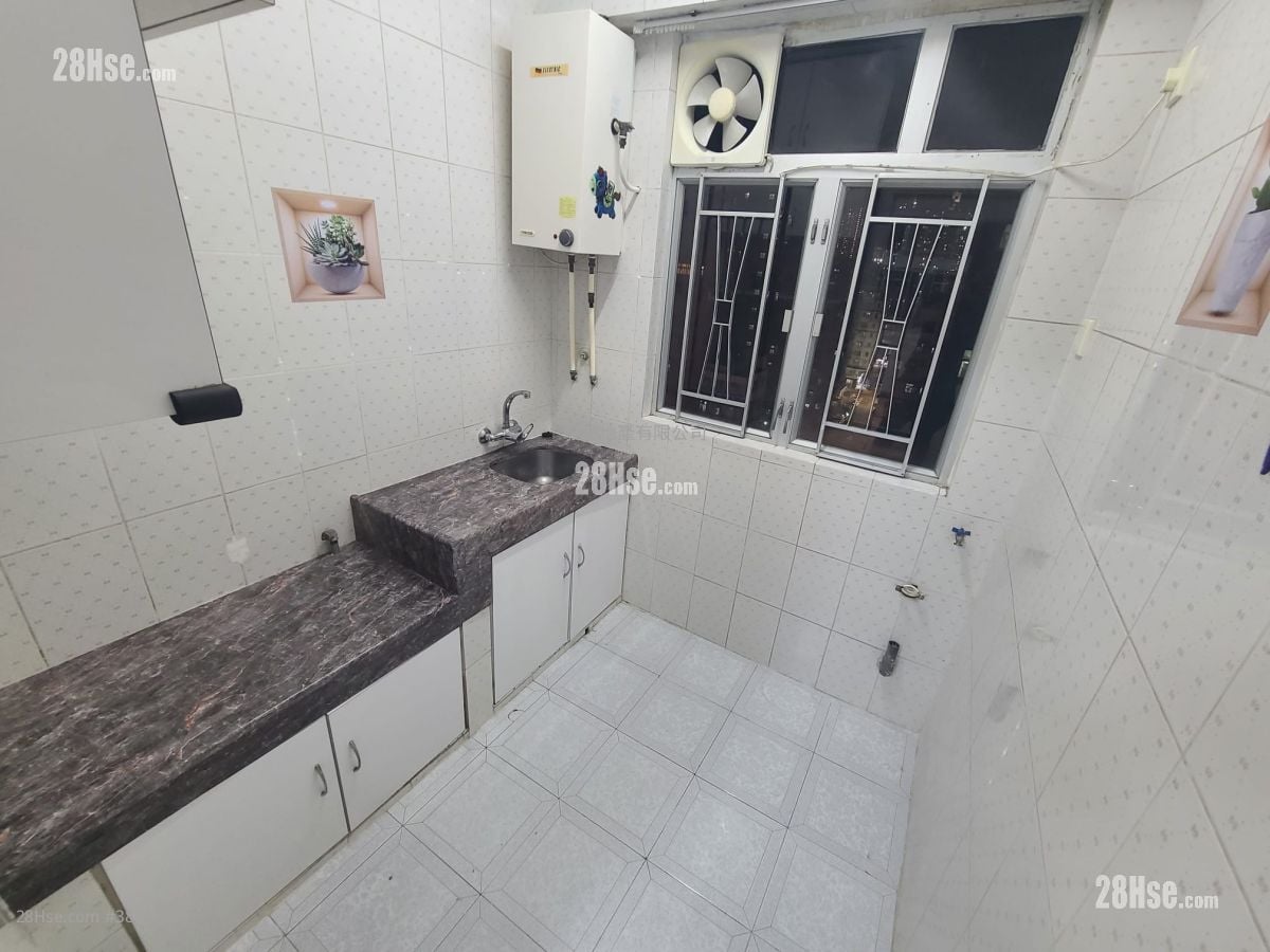 利德昌大廈 售盤 2 房 , 1 浴室 375 平方呎