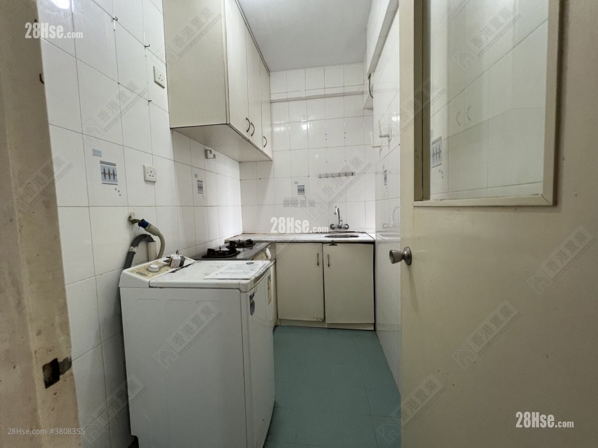 福群大楼 售盘 2 房 , 1 浴室 325 平方尺