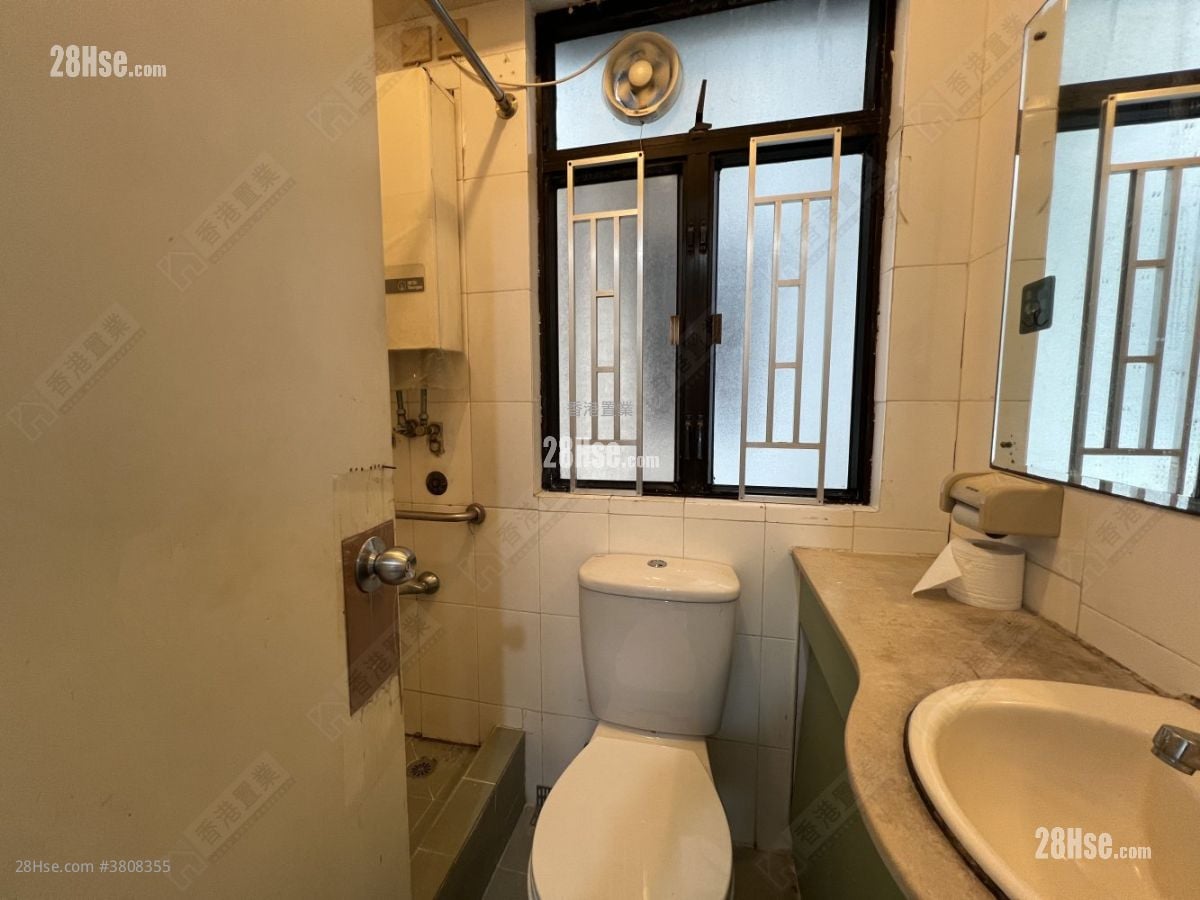 福群大楼 售盘 2 房 , 1 浴室 325 平方尺