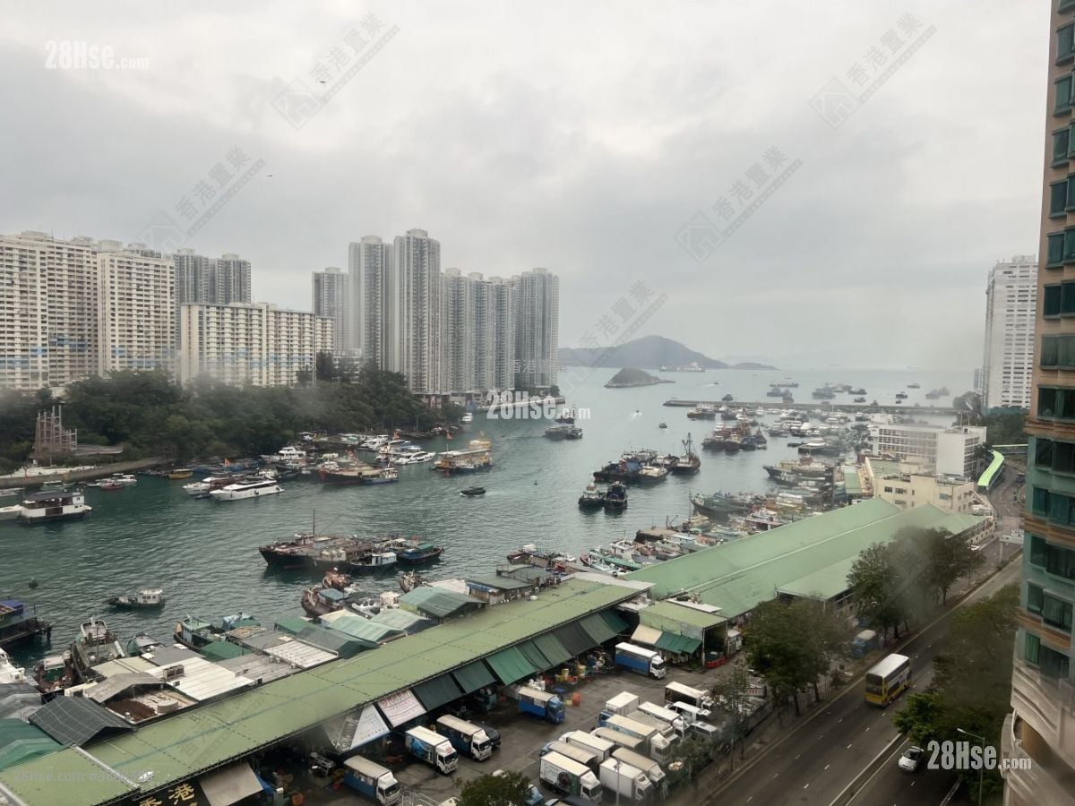 福群大楼 售盘 2 房 , 1 浴室 325 平方尺