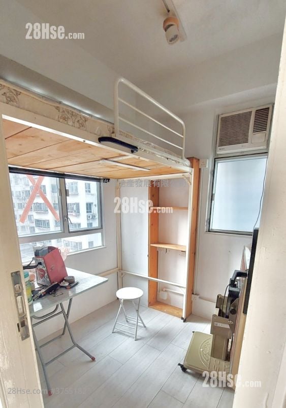 Season Mansion Sell 2 Bedrooms , 1 Bathroom 271 ft²