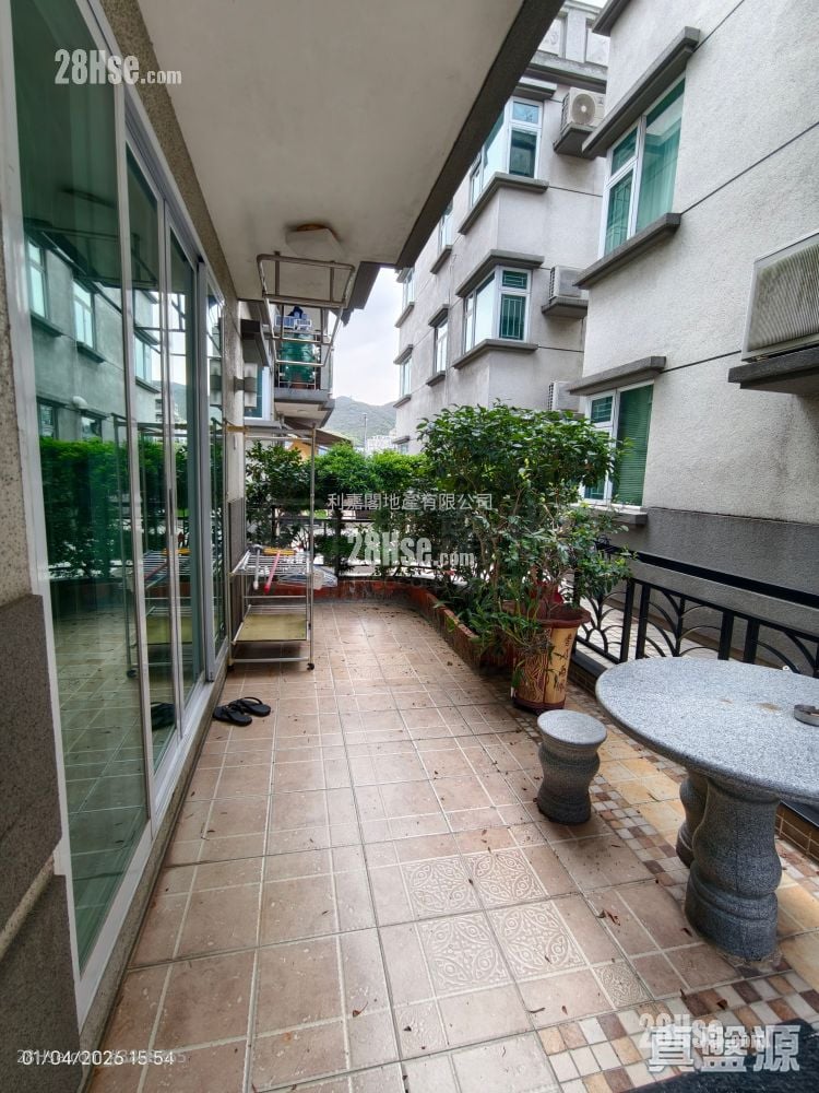 雍翠苑 租盘 3 房 650 平方尺