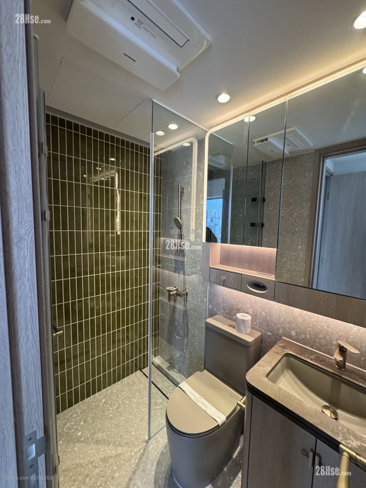 柏蔚森 租盘 3 房 , 2 浴室 666 平方尺