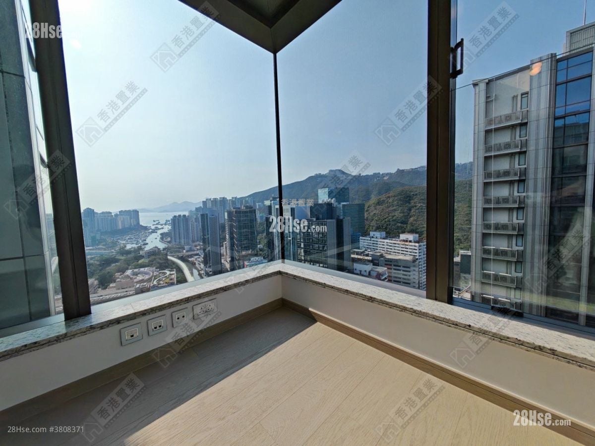 The Southside Sell 2 Bedrooms , 1 Bathroom 452 ft²