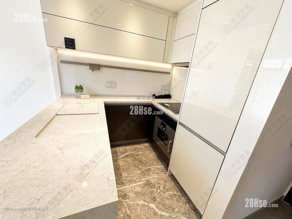 The Southside Sell 2 Bedrooms , 1 Bathroom 452 ft²