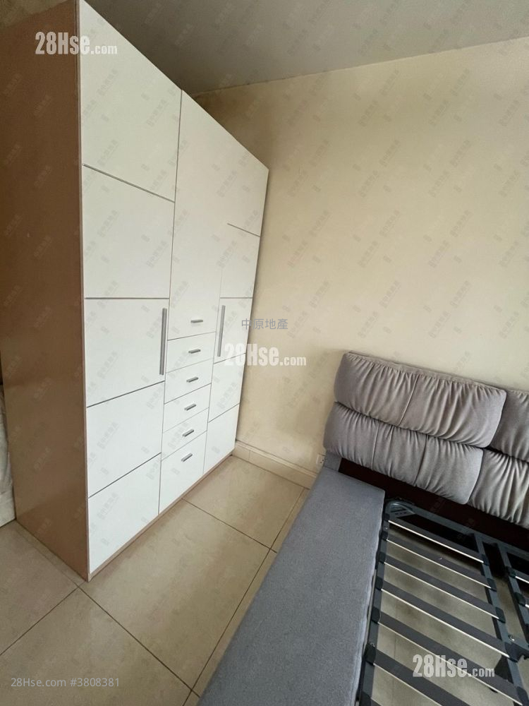 Central Park Towers Sell 2 Bedrooms 498 ft²