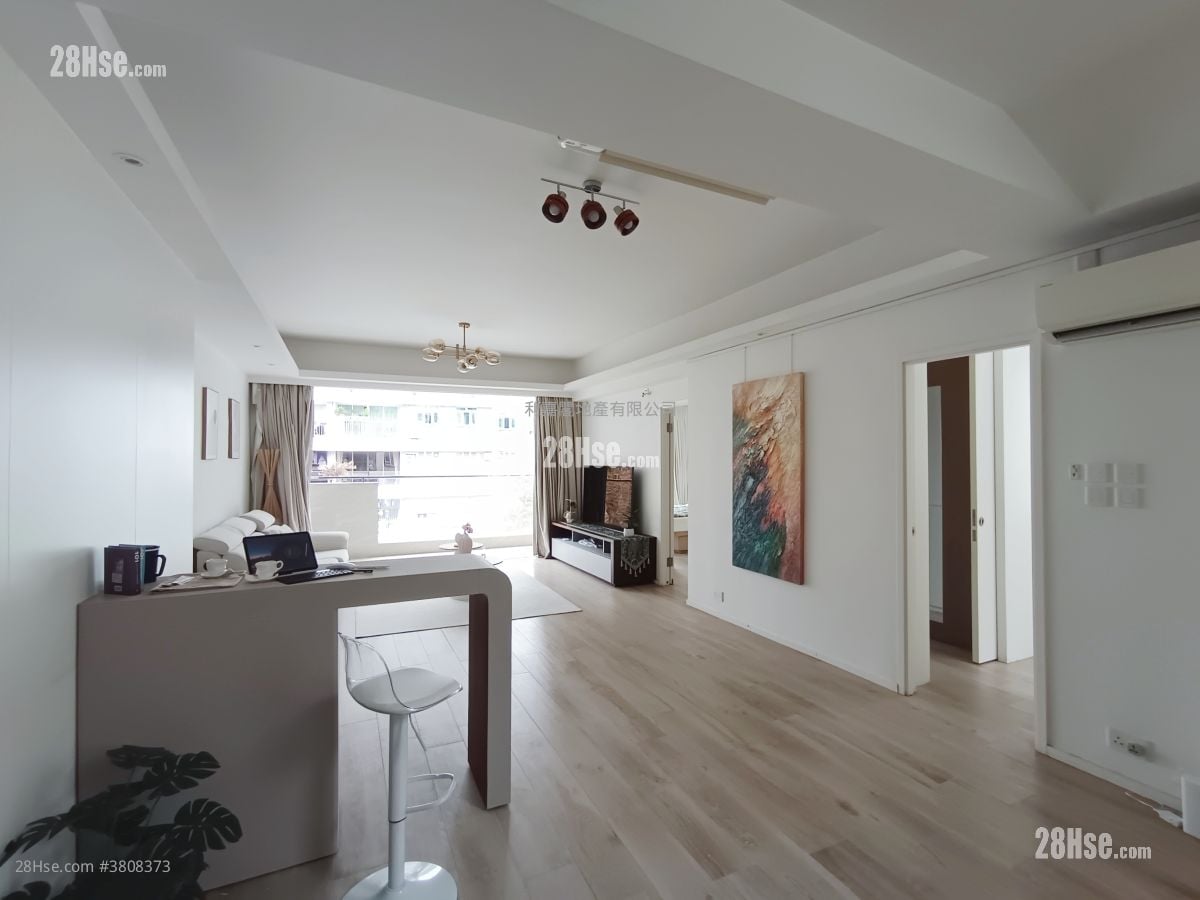 Sau Lai Garden Sell 5+ Bedrooms , 5+ Bathrooms 2,655 ft²