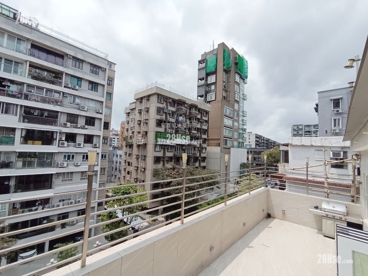 Sau Lai Garden Sell 5+ Bedrooms , 5+ Bathrooms 2,655 ft²