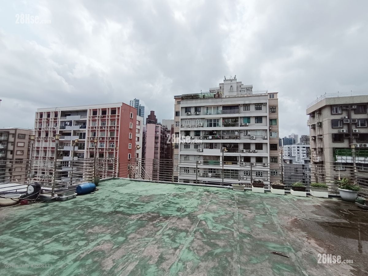 Sau Lai Garden Sell 5+ Bedrooms , 5+ Bathrooms 2,655 ft²