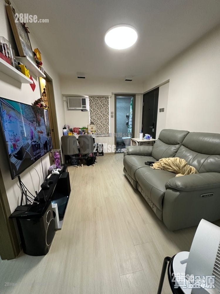 Joy Wise Mansion Sell 2 Bedrooms , 1 Bathroom 300 ft²