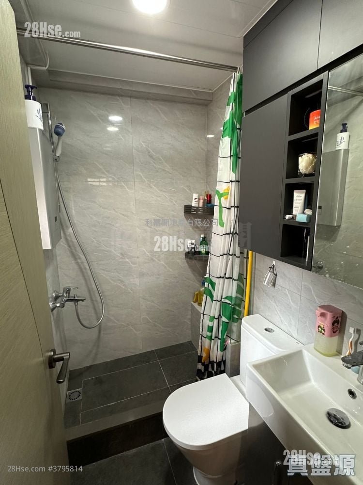 Joy Wise Mansion Sell 2 Bedrooms , 1 Bathroom 300 ft²