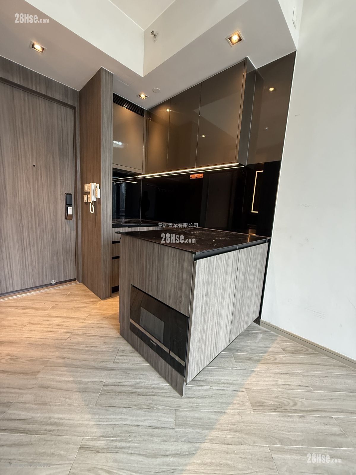 尚悦方 租盘 211 平方尺