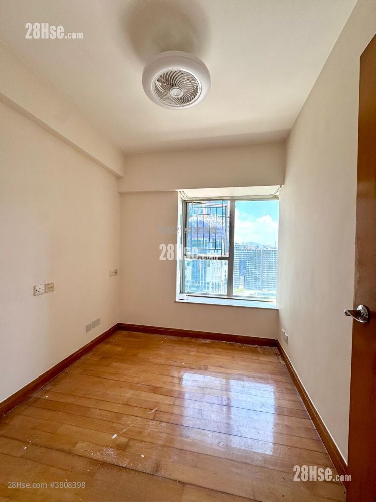 The Waterfront Sell 3 Bedrooms , 2 Bathrooms 934 ft²