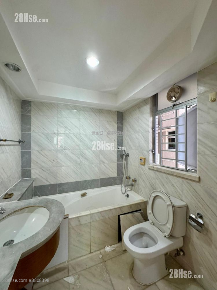 The Waterfront Sell 3 Bedrooms , 2 Bathrooms 934 ft²