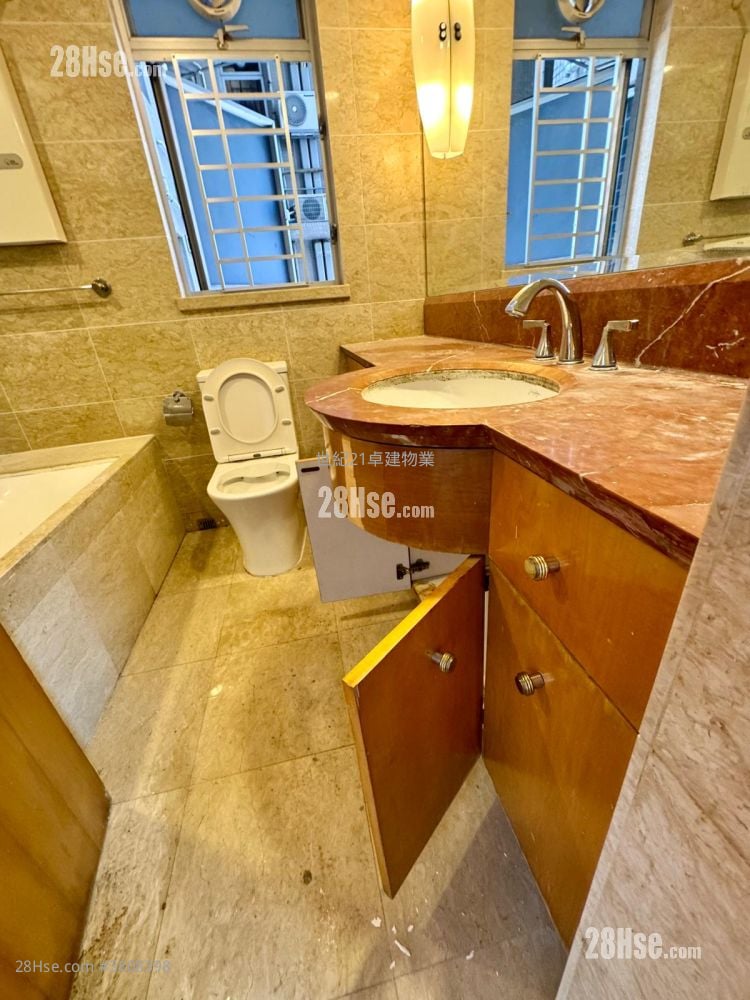 The Waterfront Sell 3 Bedrooms , 2 Bathrooms 934 ft²