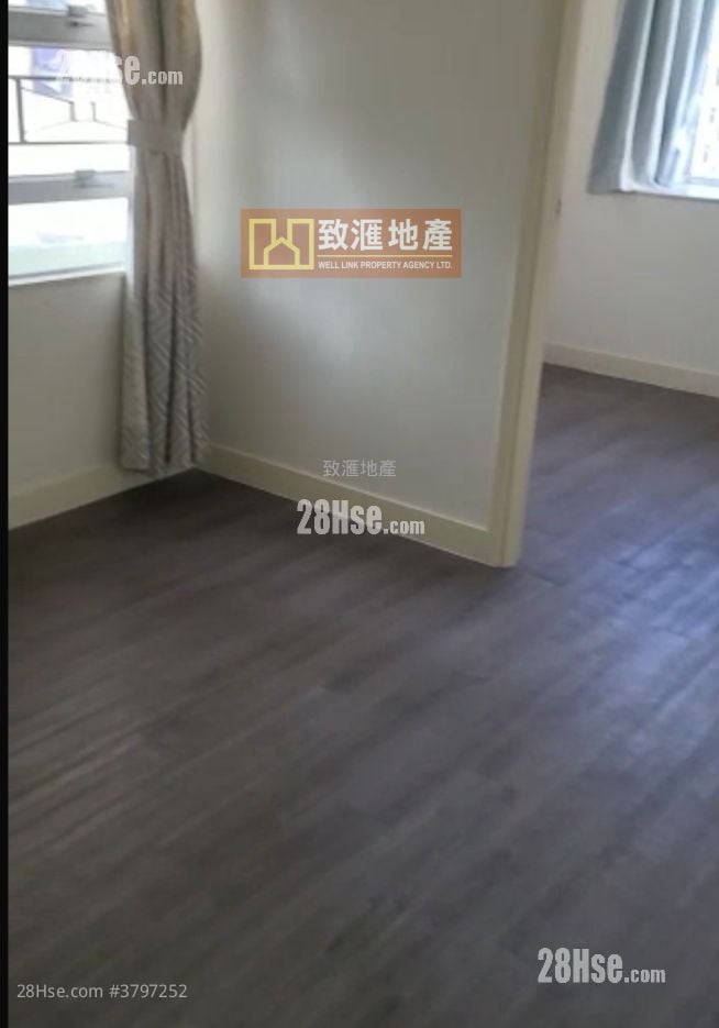 Wealthy Garden Sell 2 Bedrooms 318 ft²