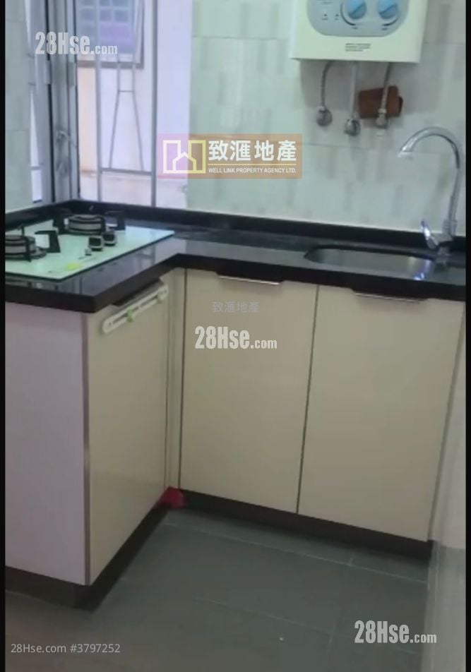 Wealthy Garden Sell 2 Bedrooms 318 ft²