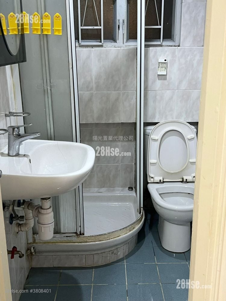 大富楼 租盘 323 平方尺