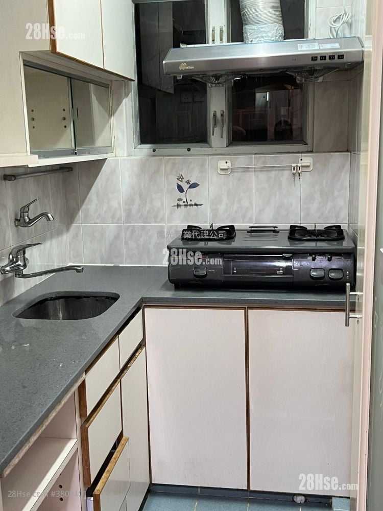 大富楼 租盘 323 平方尺