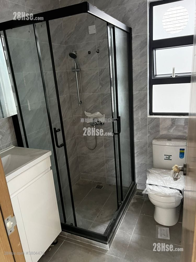 Village Rental 3 Bedrooms , 1 Bathroom 640 ft²