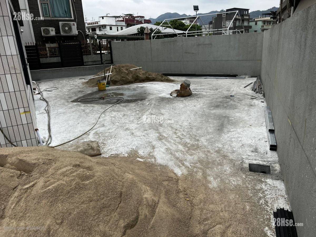 Village Rental 3 Bedrooms , 1 Bathroom 640 ft²