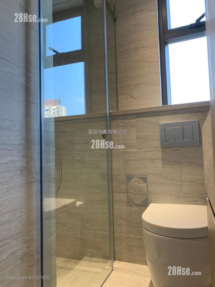 悦雅 租盘 开放式间隔 , 1 浴室 173 平方尺