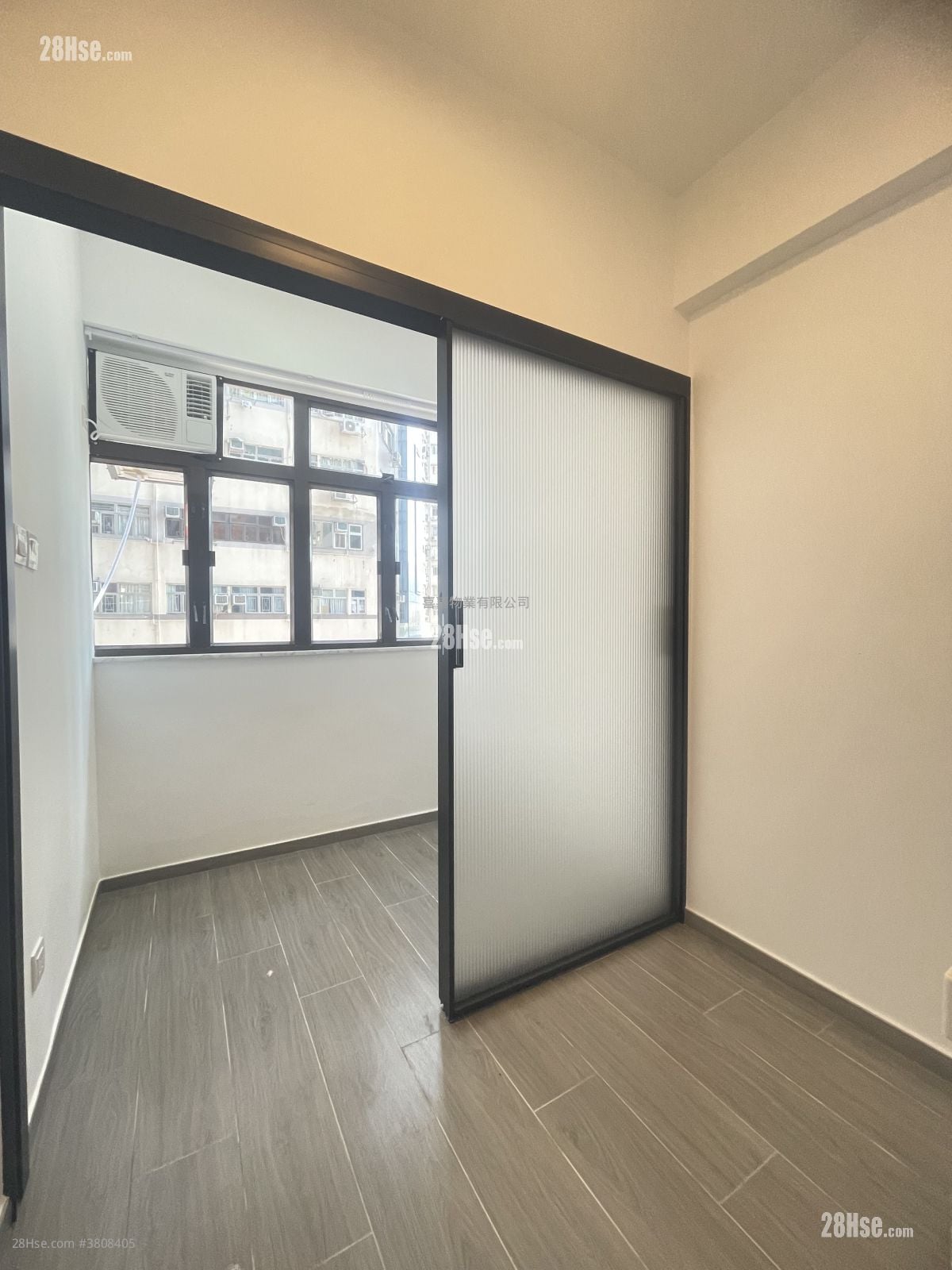 Apartment Rental 1 Bedroom , 1 Bathroom 180 ft²