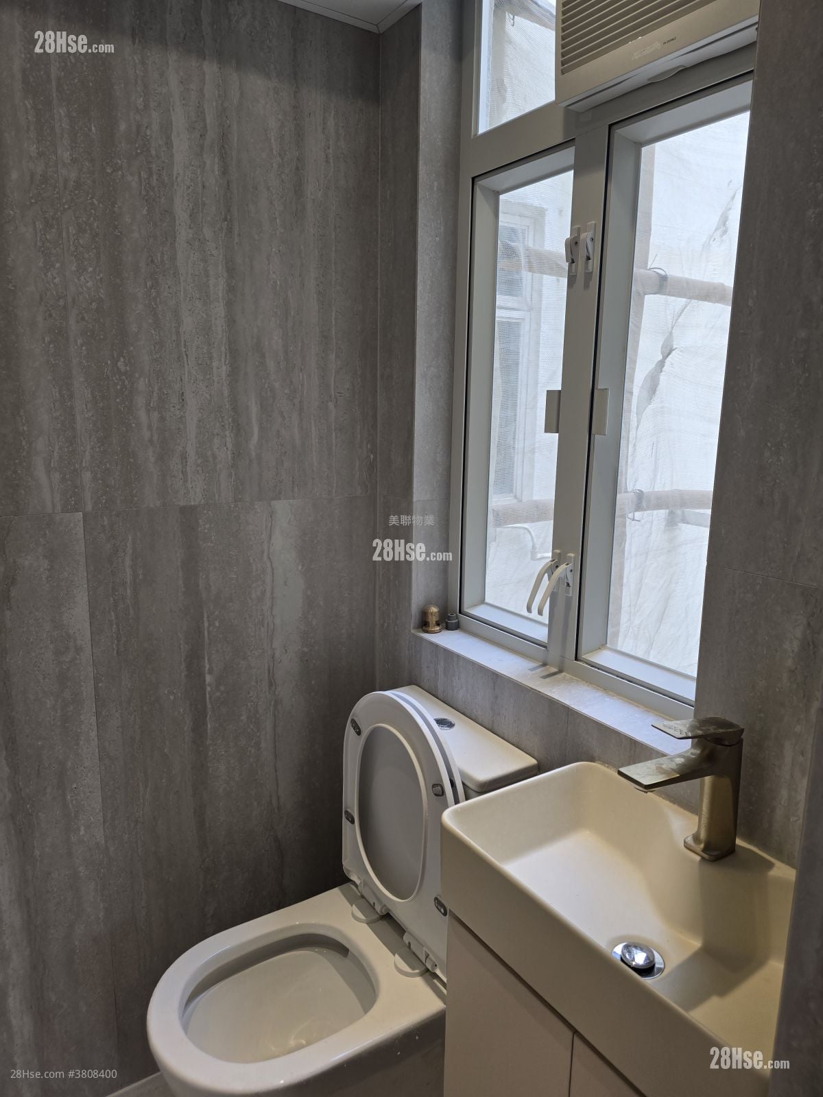 荃湾中心 售盘 2 房 , 1 浴室 324 平方尺