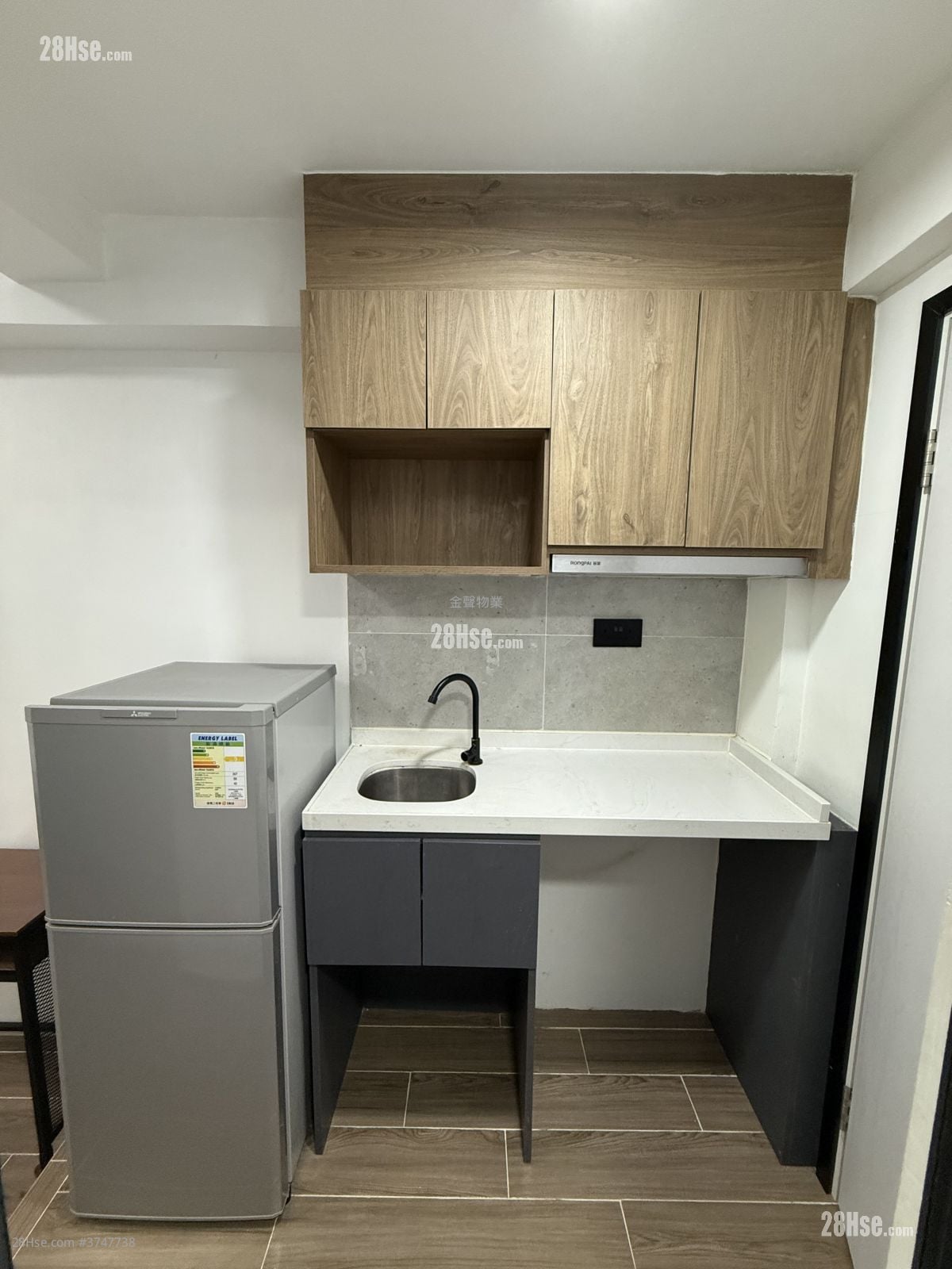 源发大厦 租盘 1 房 , 1 浴室 180 平方尺