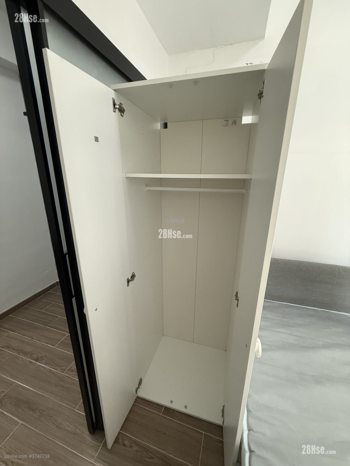 源发大厦 租盘 1 房 , 1 浴室 180 平方尺