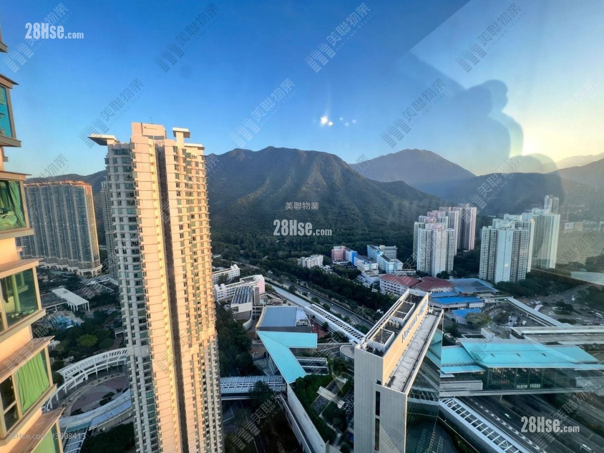 Seaview Crescent Rental 2 Bedrooms , 1 Bathroom 516 ft²