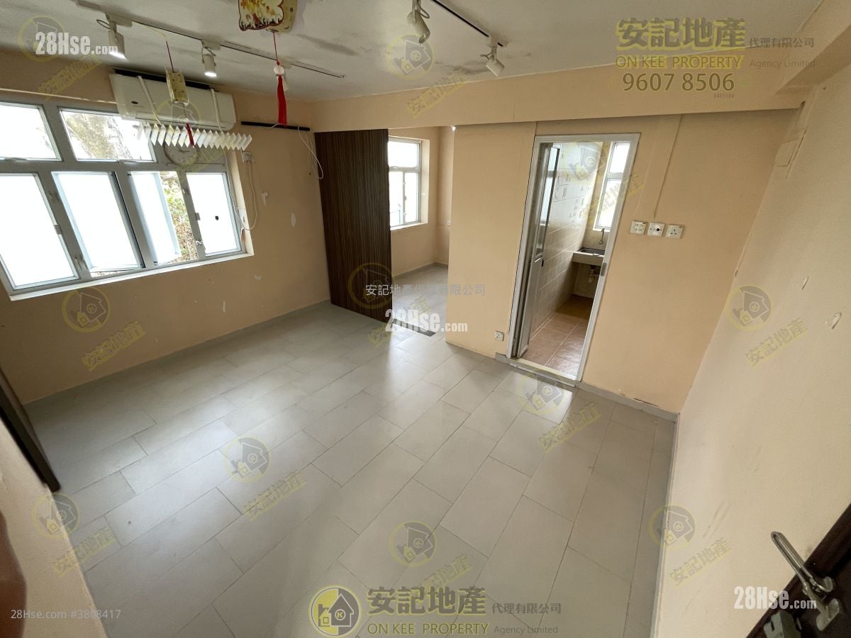 北社新村二楼 售盘 1 房 , 1 浴室 350 平方尺