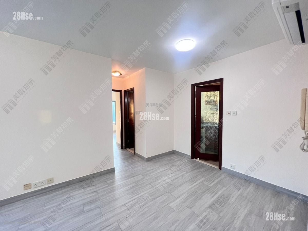 Seaview Crescent Rental 2 Bedrooms , 1 Bathroom 516 ft²