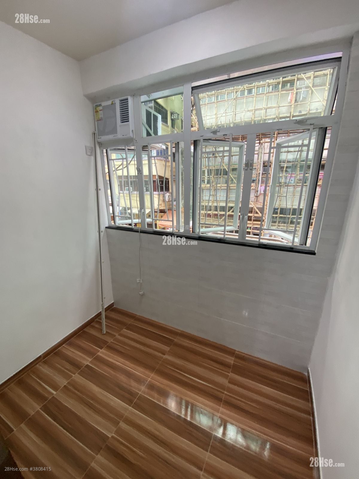 单幢楼房 租盘 1 房 , 1 浴室 180 平方尺