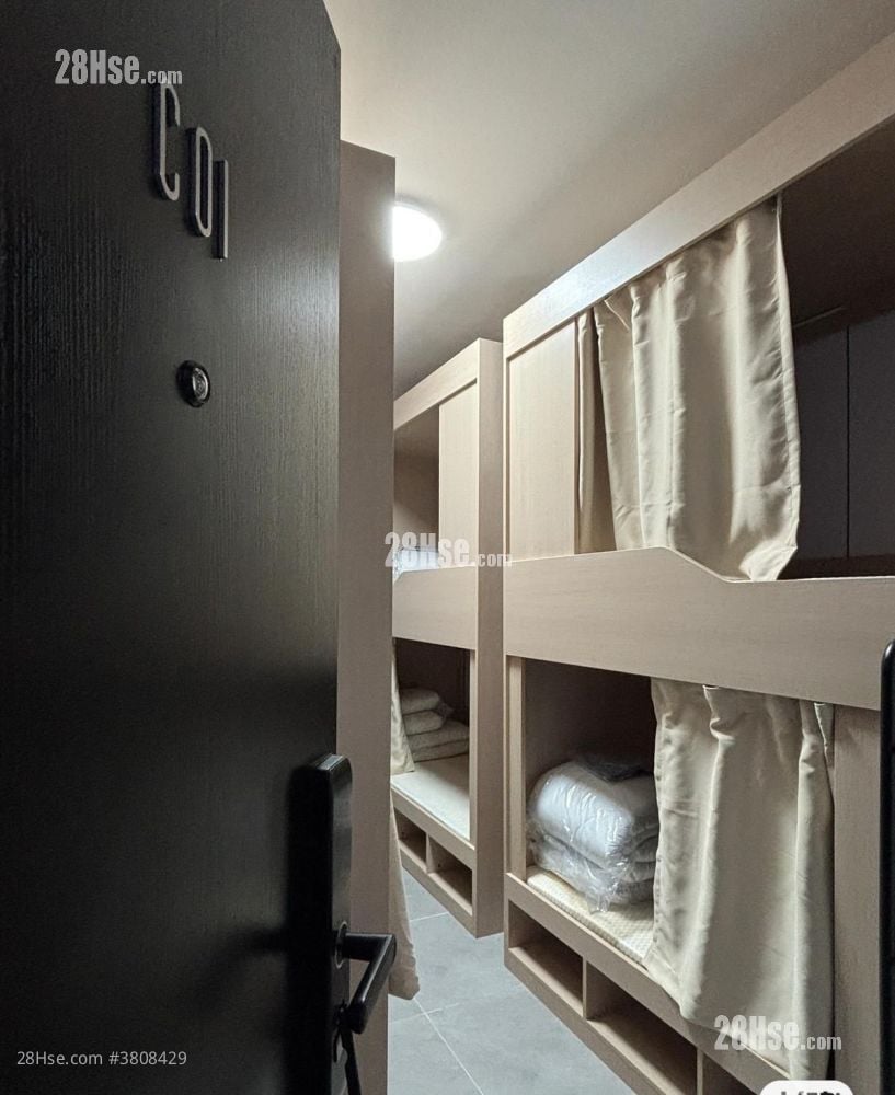 Yau Shing Building Rental 5,000 ft²