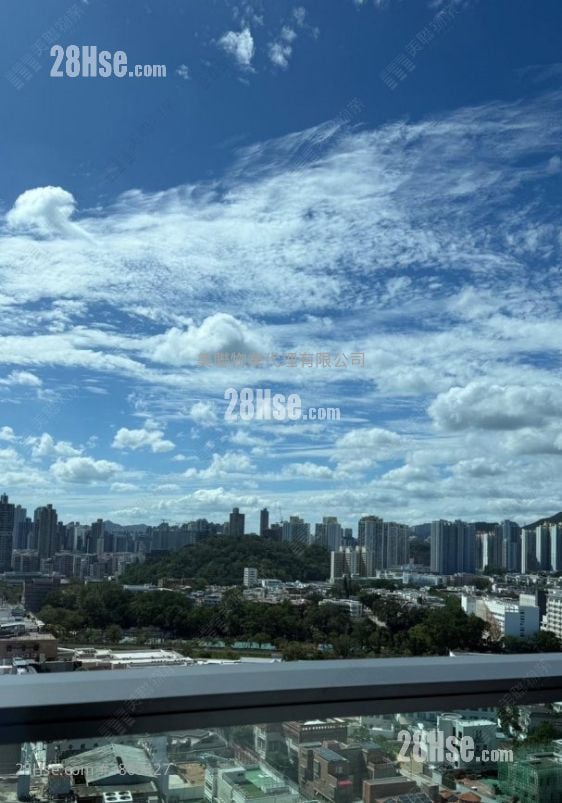 128 Waterloo Sell 2 Bedrooms 522 ft²