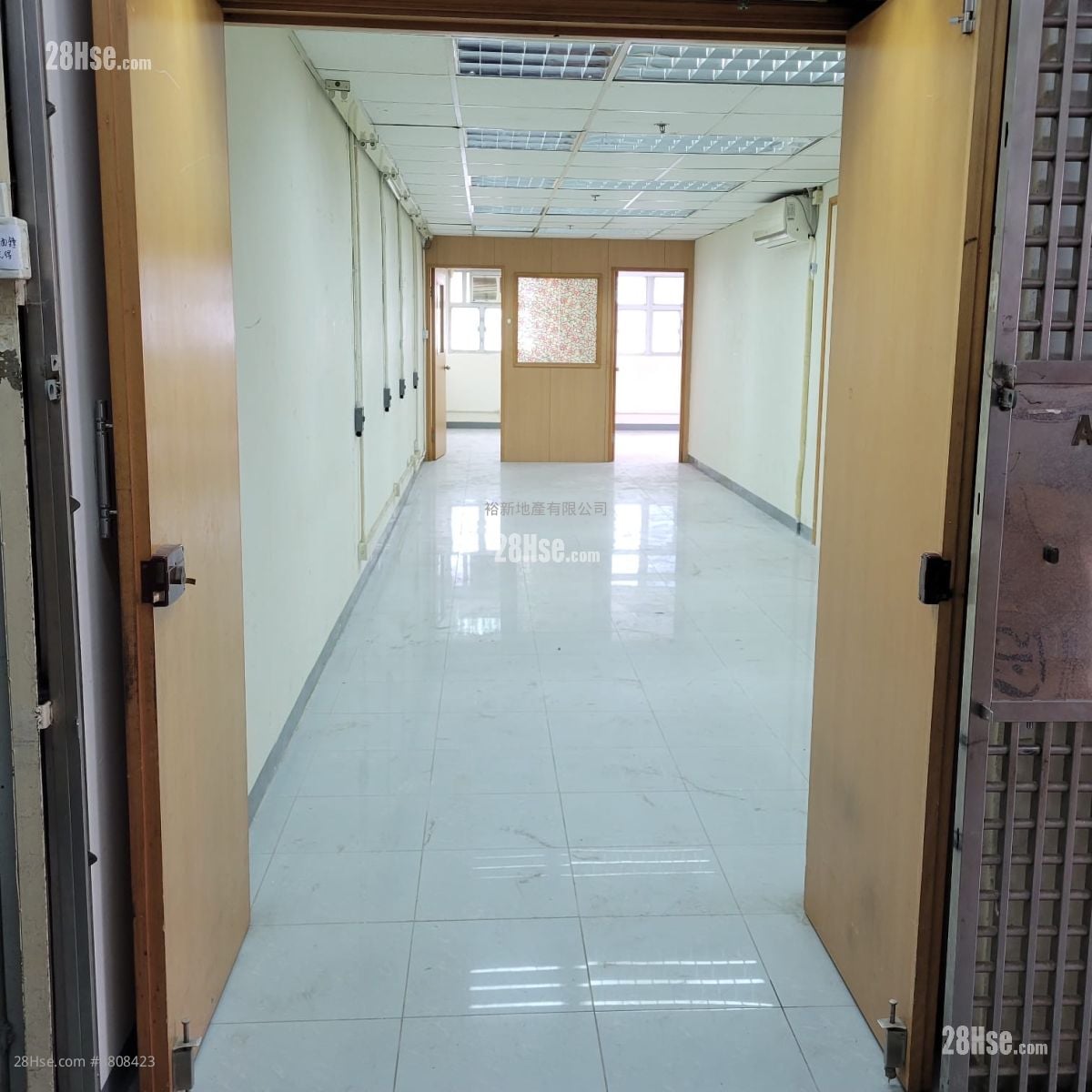 金龙工业中心 租盘