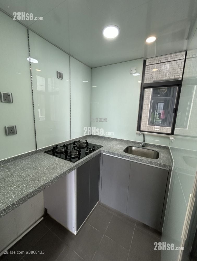 富华广场 售盘 2 房 , 1 浴室 339 平方尺