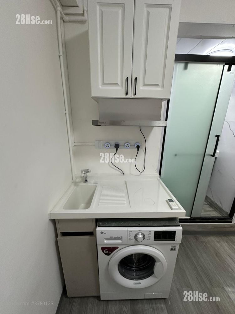 Miami Mansion Rental 1 Bedroom , 1 Bathroom 150 ft²