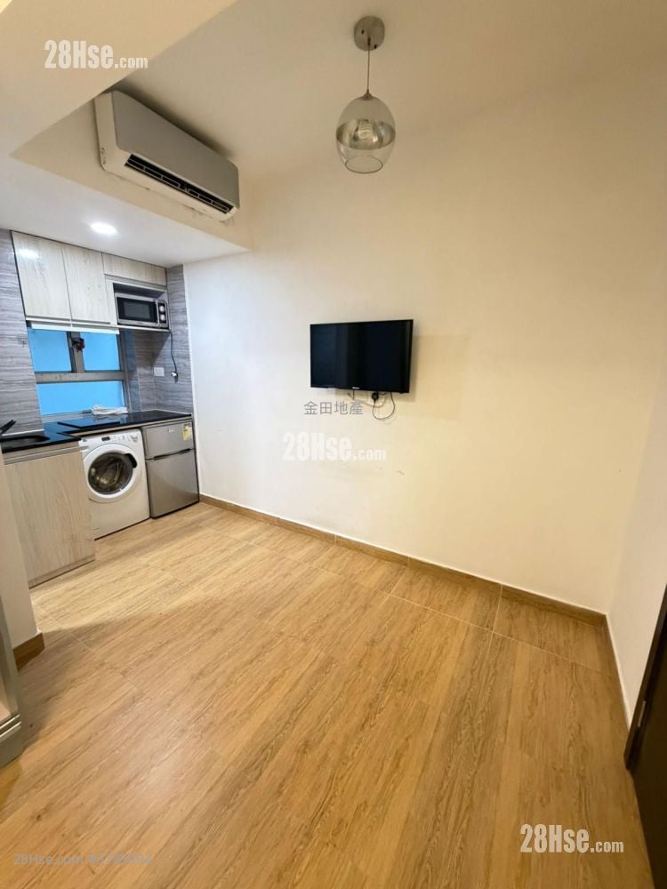 Lai Yuen Building Rental Studio , 1 Bathroom 130 ft²