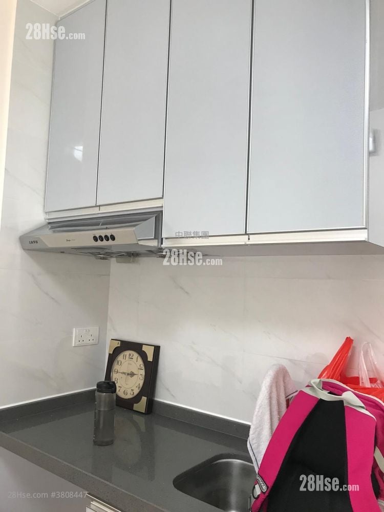 Bell House Sell 2 Bedrooms , 2 Bathrooms 467 ft²