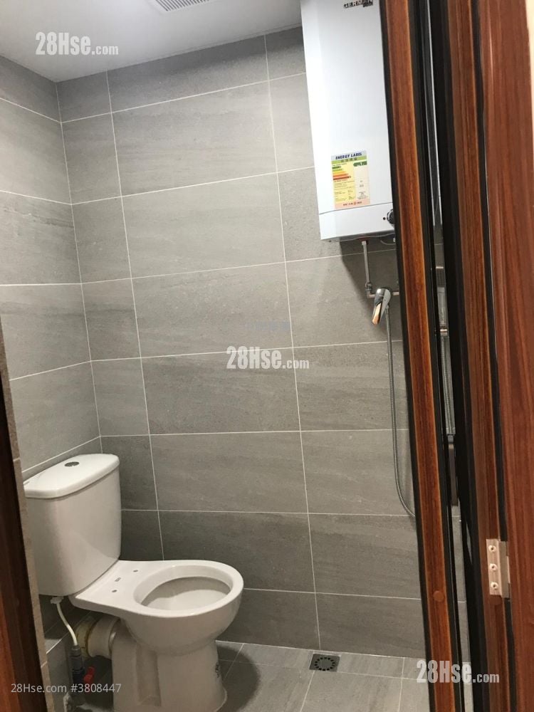 Bell House Sell 2 Bedrooms , 2 Bathrooms 467 ft²