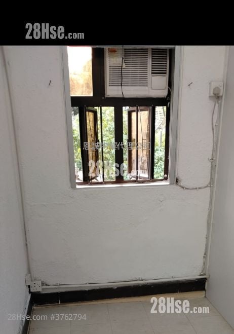 村屋 租盘 2 房 , 1 浴室 400 平方尺