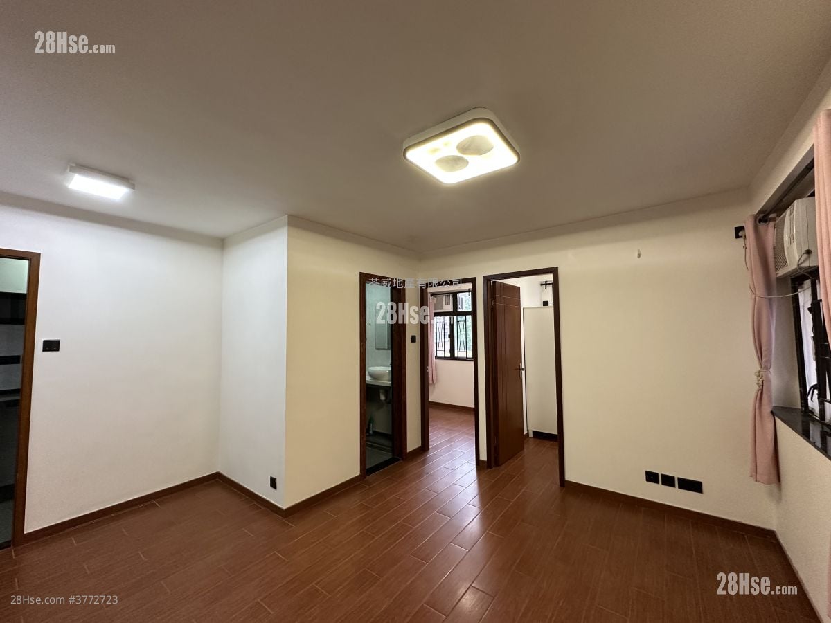 荃湾中心 租盘 2 房 , 1 浴室 377 平方尺