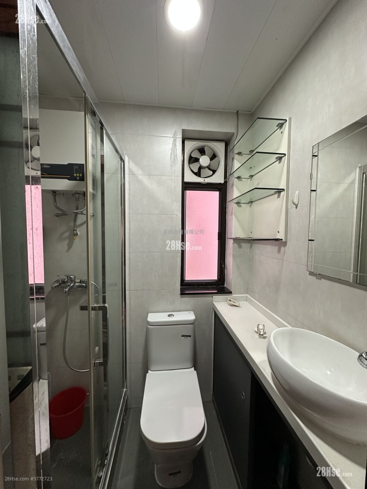 荃湾中心 租盘 2 房 , 1 浴室 377 平方尺