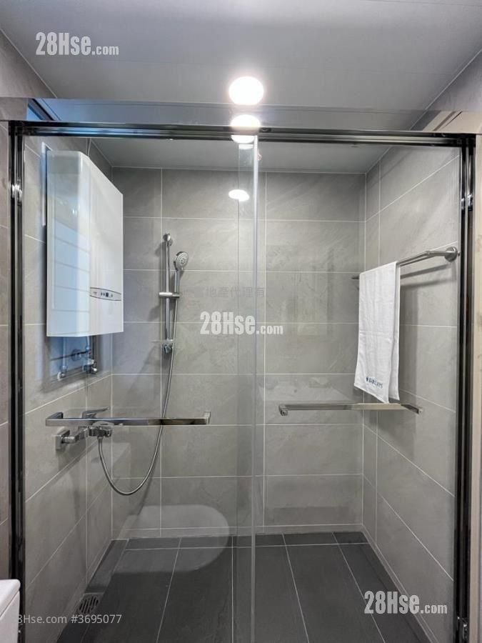 Whampoa Garden Sell 2 Bedrooms , 1 Bathroom 505 ft²