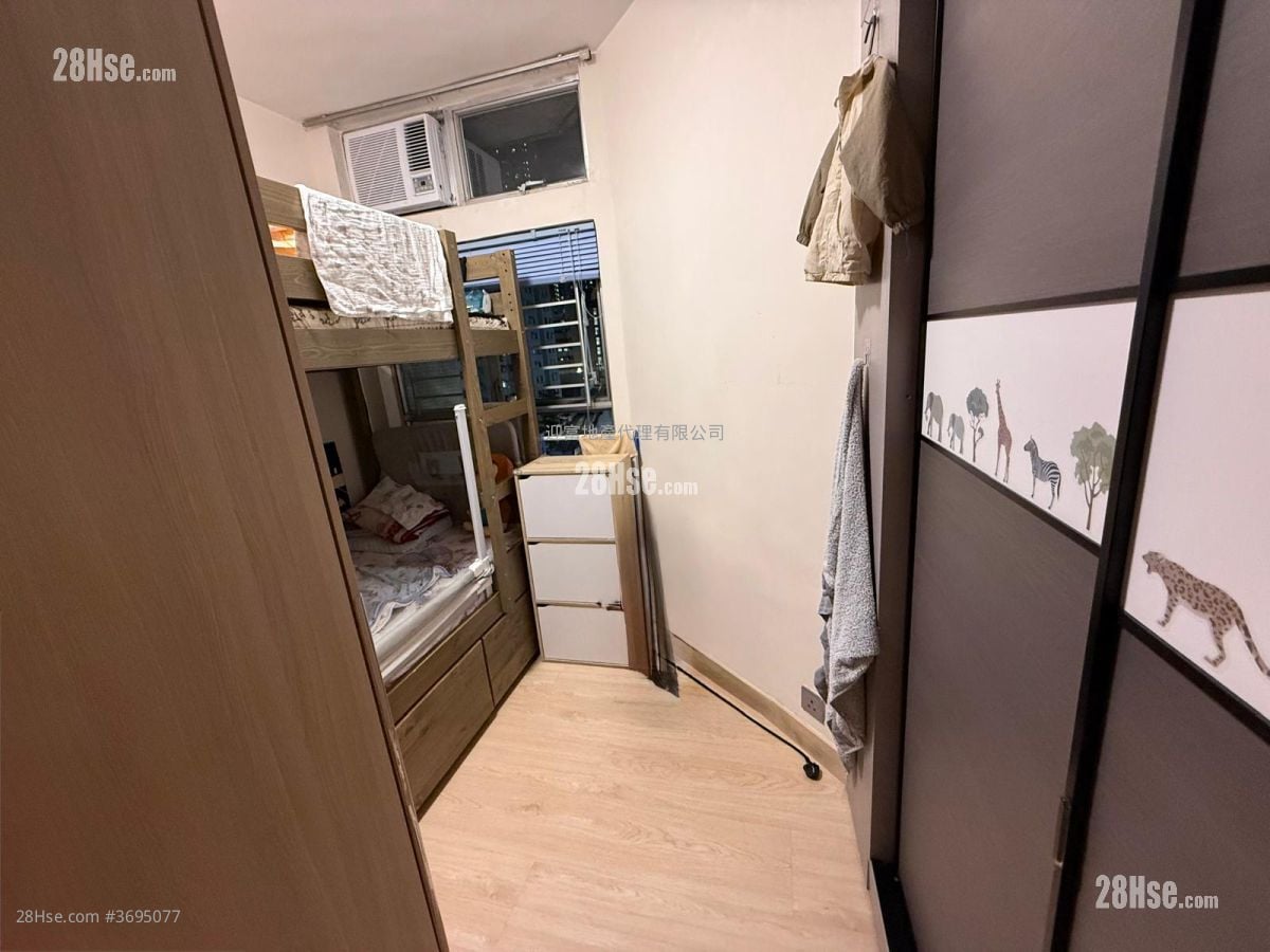 Whampoa Garden Sell 2 Bedrooms , 1 Bathroom 505 ft²