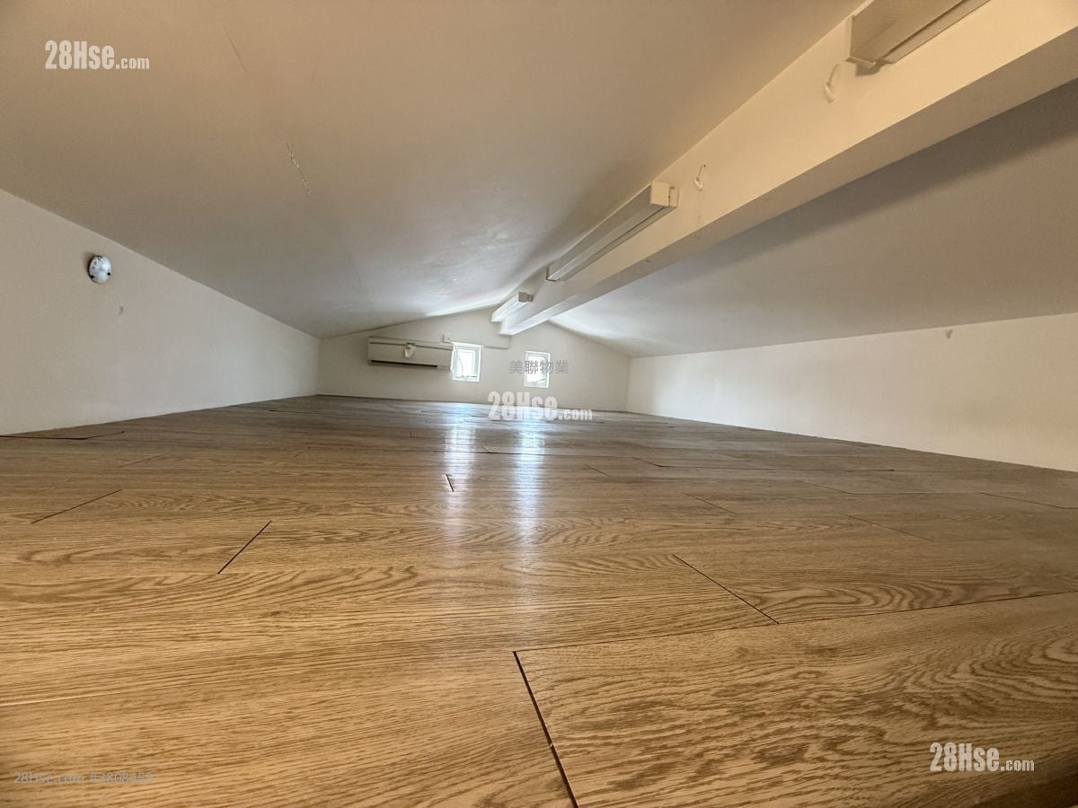 Fairview Park Rental 3 Bedrooms , 2 Bathrooms 848 ft²